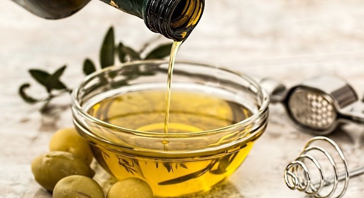 Cold Pressed Oils: Why They're the Healthier Choice for Your Everyday Kitchen